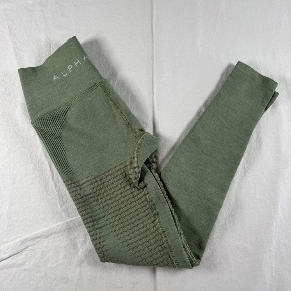 Alphalete Women's Size XS Green‎ Seamless High Waist Ribbed Contouring Leggings